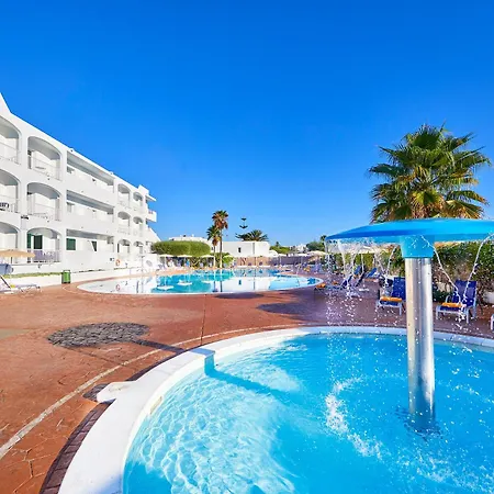 Gavimar Ariel Chico Hotel&Apartments-3